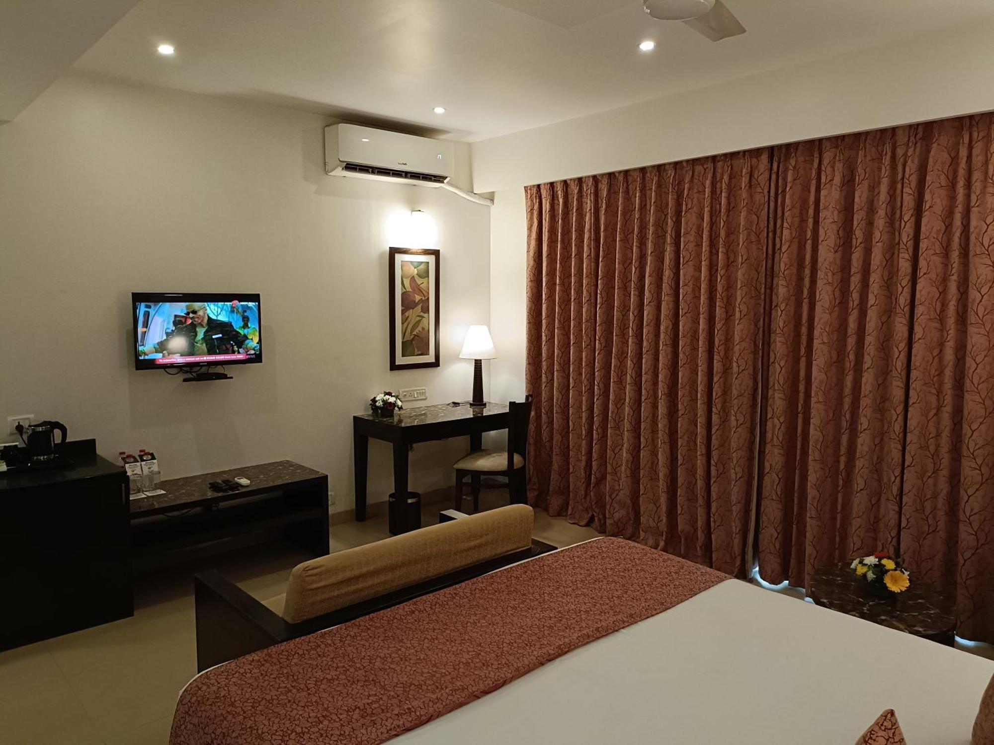 Kyriad Prestige Calangute Goa By Othpl Exterior photo