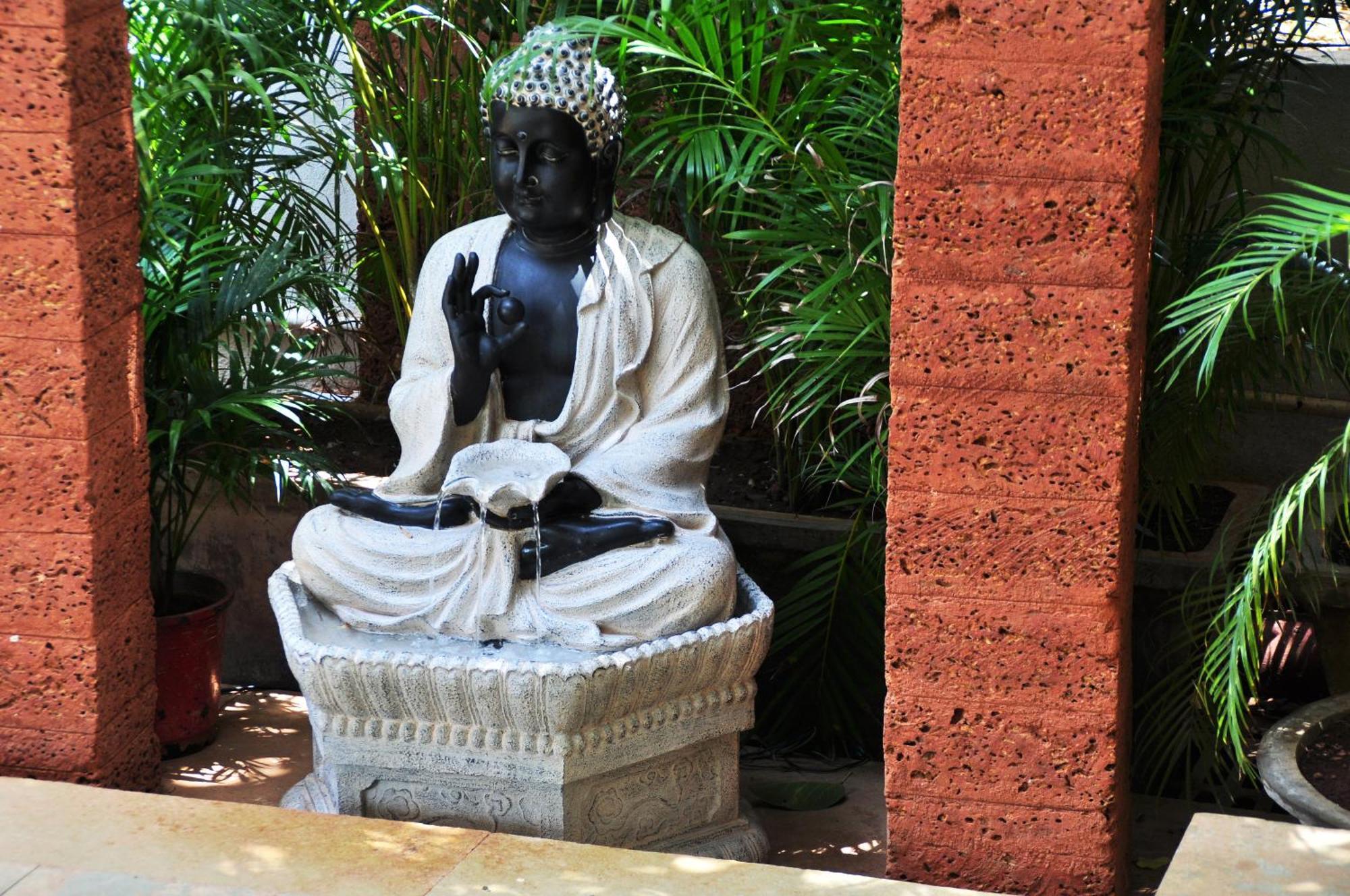 Kyriad Prestige Calangute Goa By Othpl Exterior photo